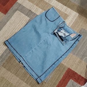 Vintage denim skirt size 10 (Palmieri)